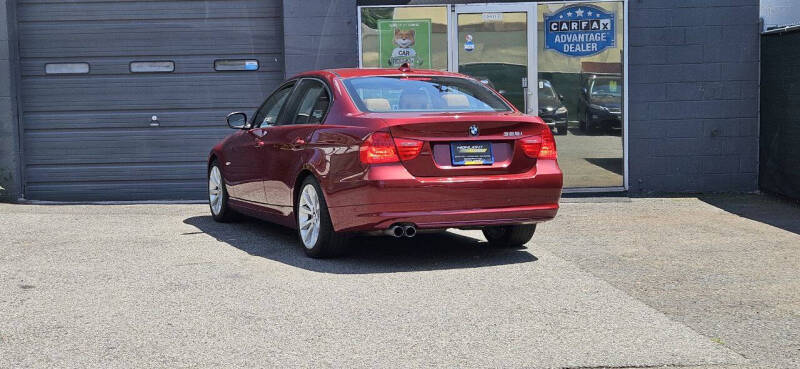 2011 BMW 3 Series 328i