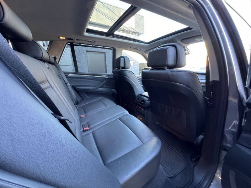 2010 BMW X5 xDrive30i