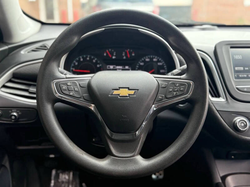 2017 Chevrolet Malibu LS