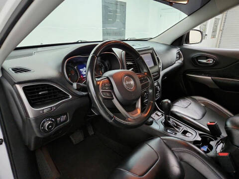 2019 Jeep Cherokee Latitude Plus
