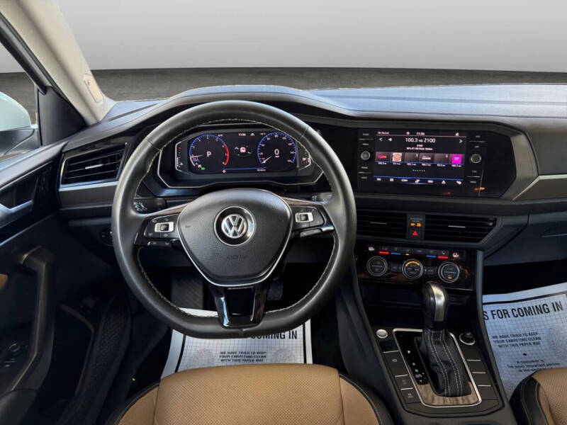 2021 Volkswagen Jetta SEL Premium