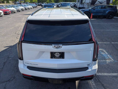 2022 Cadillac Escalade ESV Sport Platinum