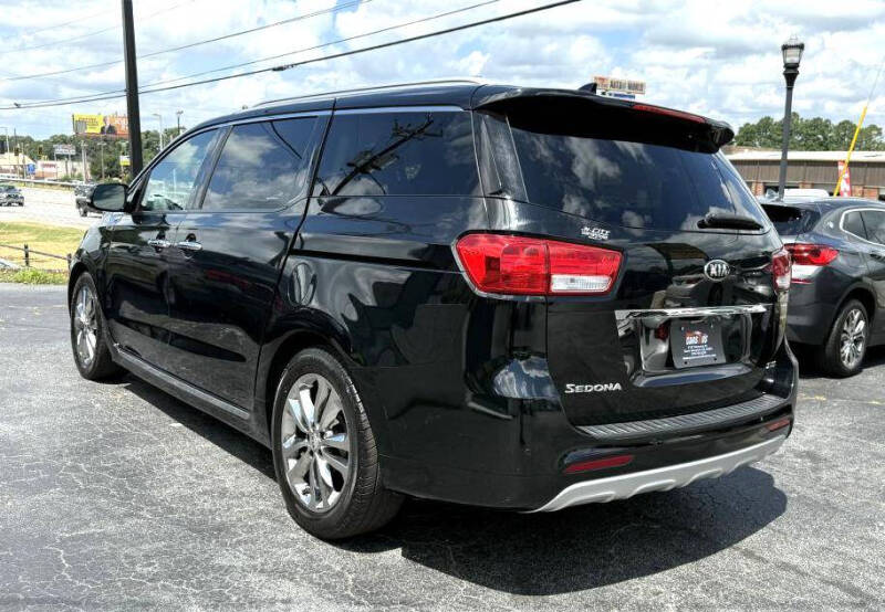 2016 Kia Sedona Limited