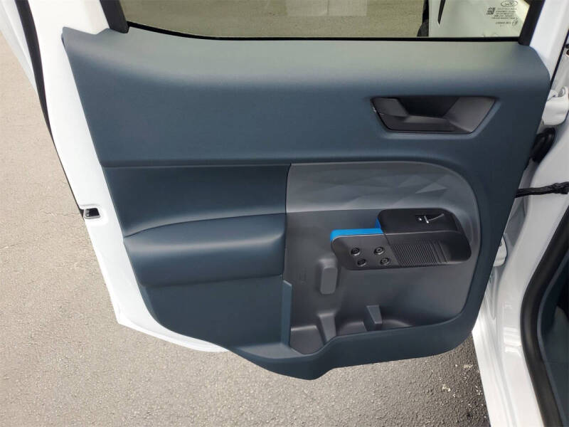 2025 Ford Maverick Lobo