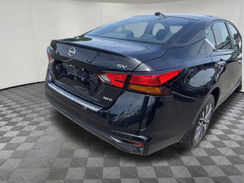 2023 Nissan Altima 2.5 SV