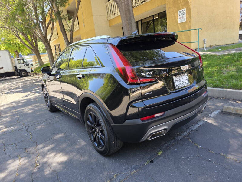 2020 Cadillac XT4 Premium Luxury