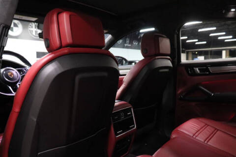 2021 Porsche Cayenne GTS Coupe