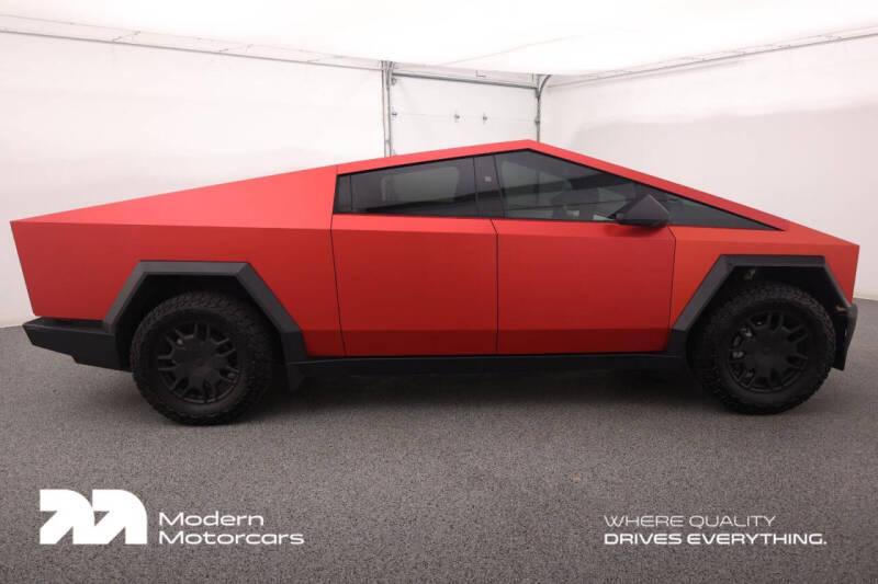 2024 Tesla Cybertruck