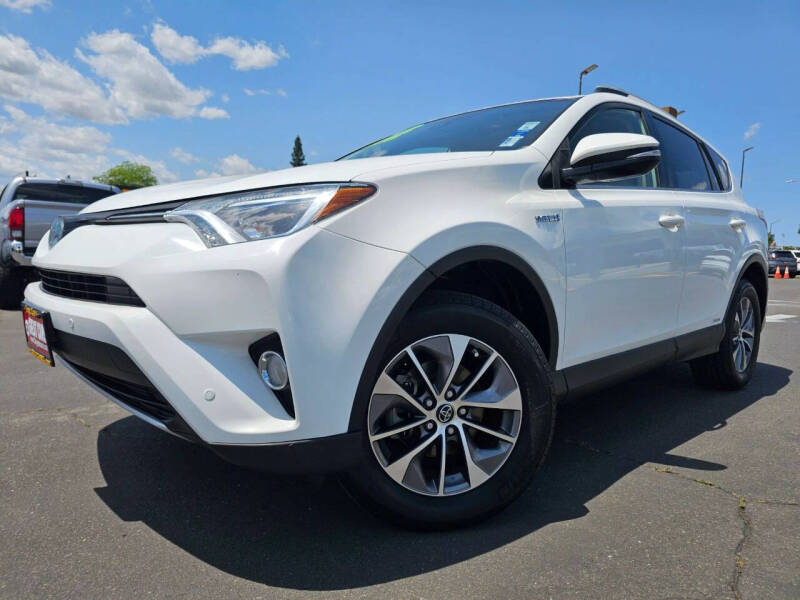 2016 Toyota RAV4 Hybrid XLE