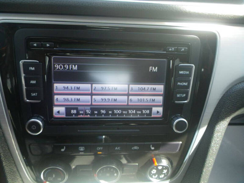 2013 Volkswagen Passat