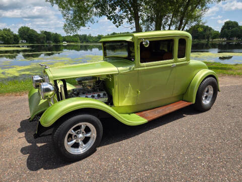1930 Dodge 5-Window Coupe