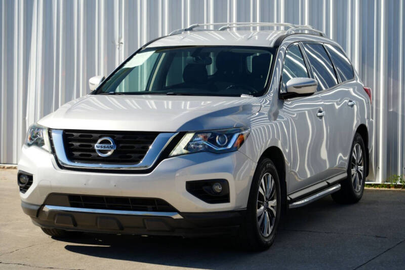 2019 Nissan Pathfinder SV