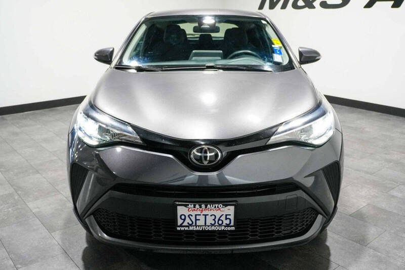 2021 Toyota C-HR LE