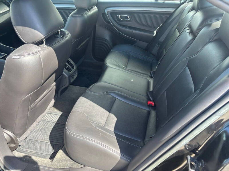 2014 Ford Taurus SEL