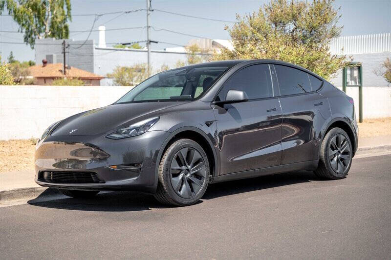 Dk. Gray 2025 Tesla Model Y Long Range Long Range 4dr Crossover 1
