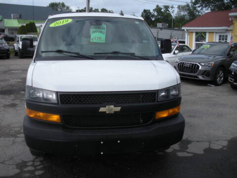 2019 Chevrolet Express 2500