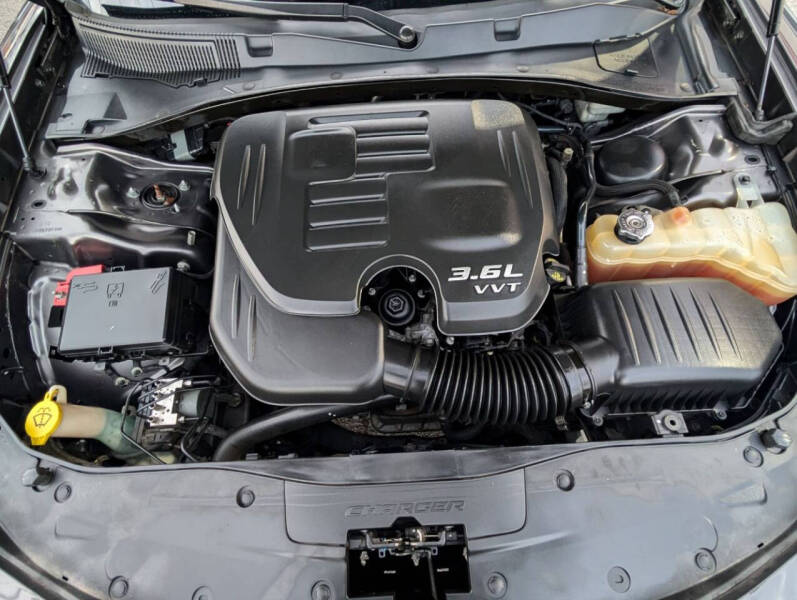 2015 Dodge Charger SE