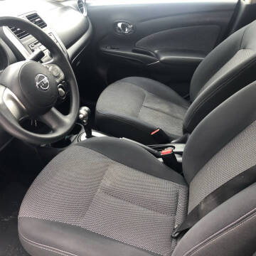 2014 Nissan Versa 1.6 SV
