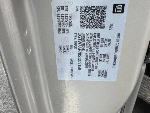 2025 GMC Savana 2500