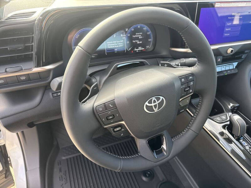 2026 Toyota Crown Platinum