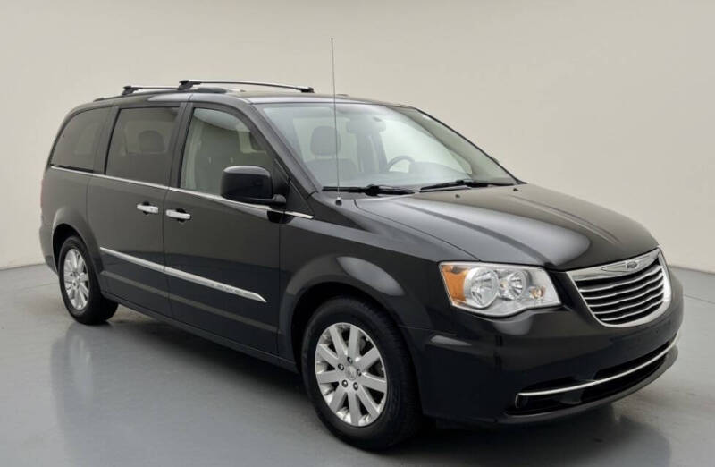 2016 Chrysler Town and Country Touring