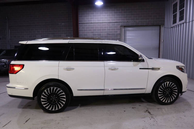 2020 Lincoln Navigator Black Label