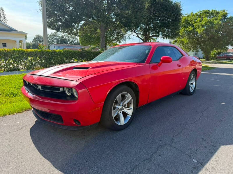 2017 Dodge Challenger SXT