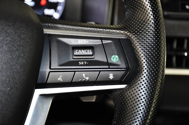 2025 Mitsubishi Outlander PHEV SE