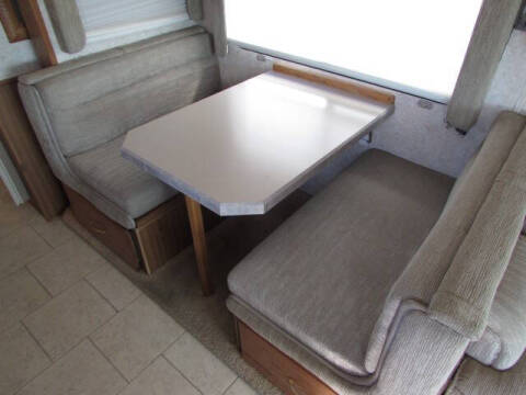 2005 Tiffin ALLEGRO 32