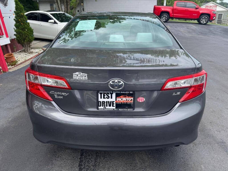 2013 Toyota Camry LE