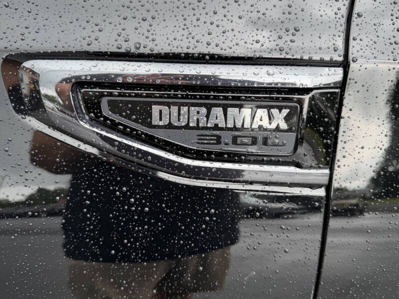 2023 GMC Yukon XL Denali Ultimate