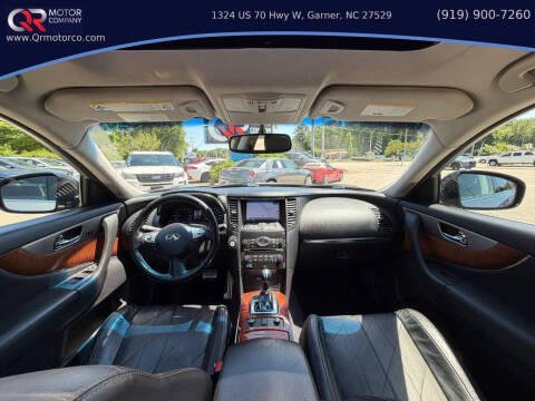 2016 Infiniti QX70
