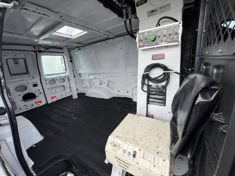 2011 Ford E-Series E-350 SD
