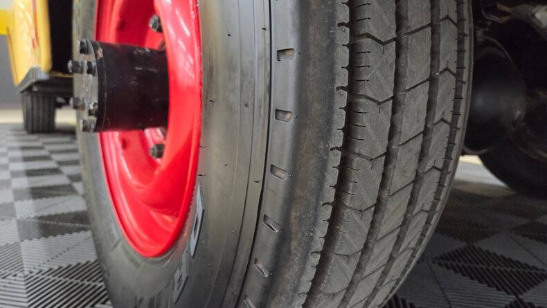 1953 International L-120 Series