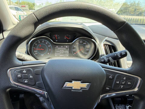2017 Chevrolet Cruze LT Auto