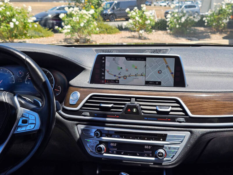 2018 BMW 7 Series 740i