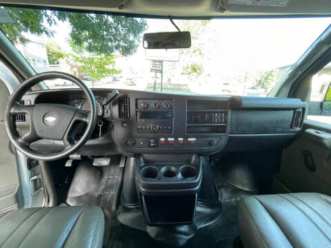 2013 Chevrolet Express 2500
