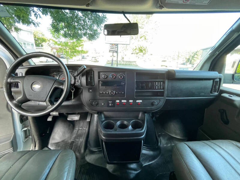 2013 Chevrolet Express 2500