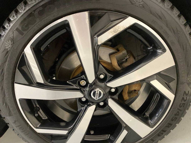 2020 Nissan Rogue Sport SL