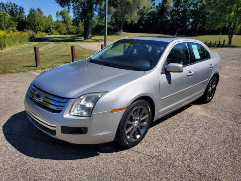 2009 Ford Fusion for sale at COOP'S AFFORDABLE AUTOS LLC in Otsego MI