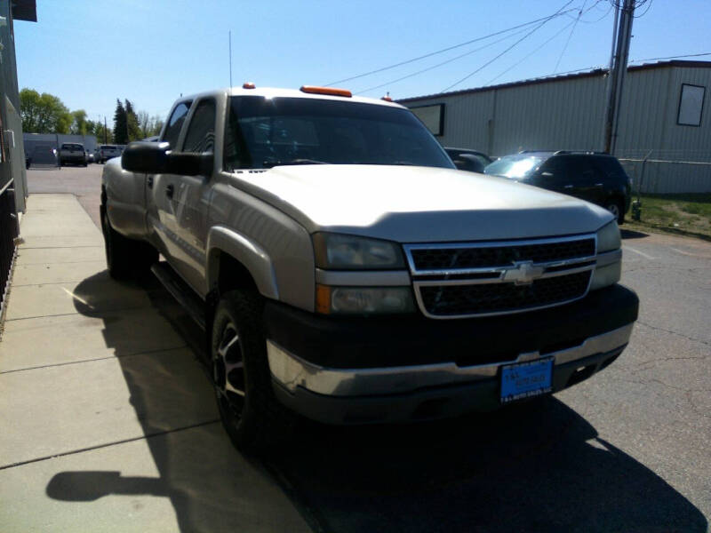 2005 Chevrolet Silverado 3500 LS