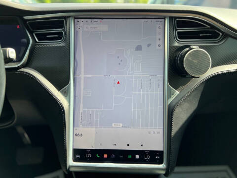 2016 Tesla Model X 75D