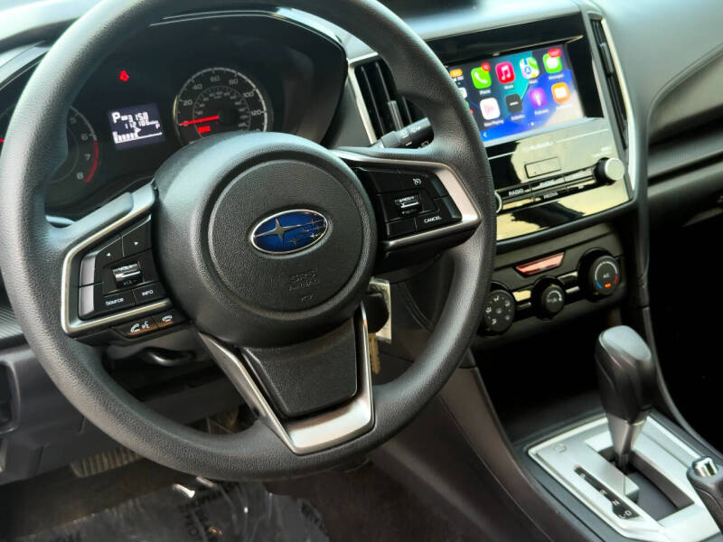 2019 Subaru Impreza 2.0i