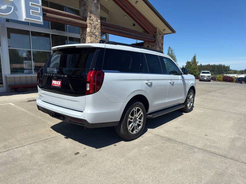 2026 Ford Expedition Active
