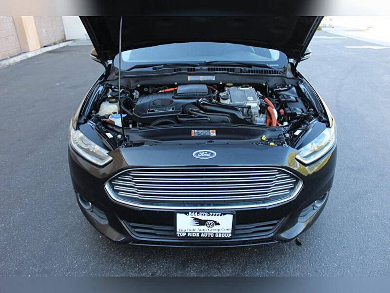 2014 Ford Fusion Energi SE