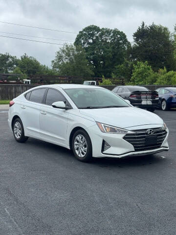 2020 Hyundai Elantra SE