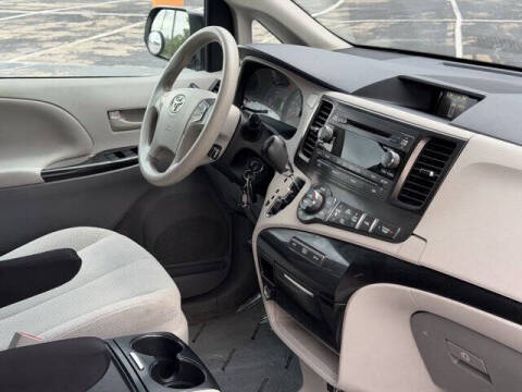 2014 Toyota Sienna