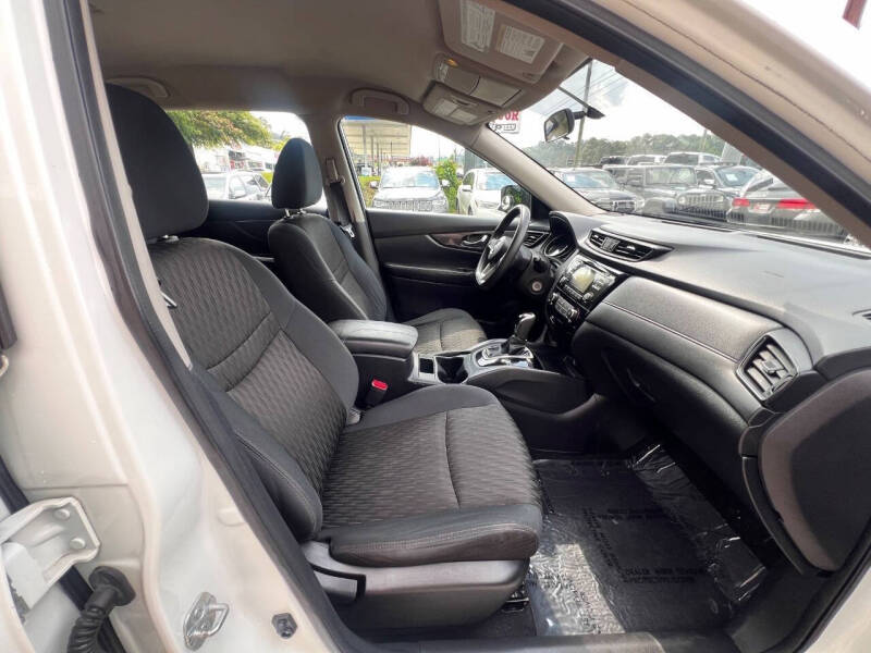 2017 Nissan Rogue S