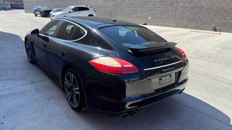 2011 Porsche Panamera