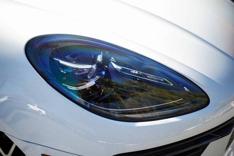 2023 Porsche Macan S